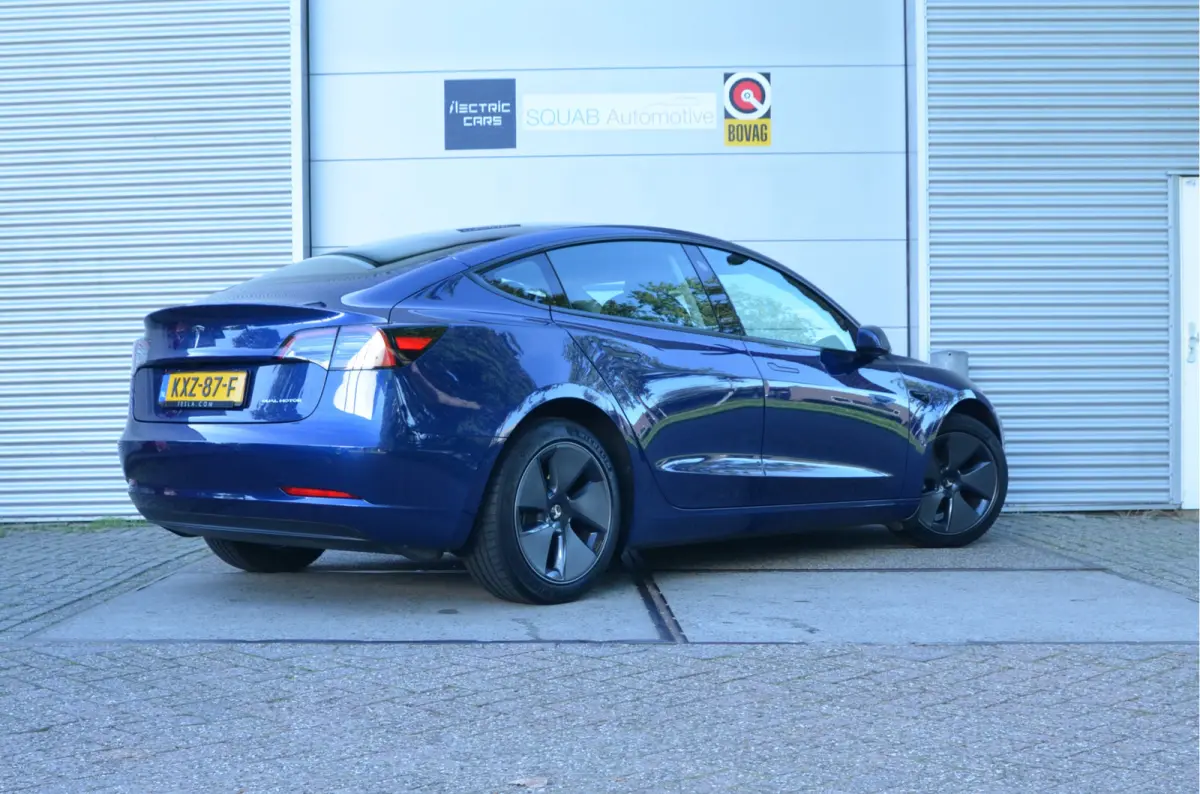 Long Range AWD 75 kWh Enhanced AutoPilot3.0 Ryzen