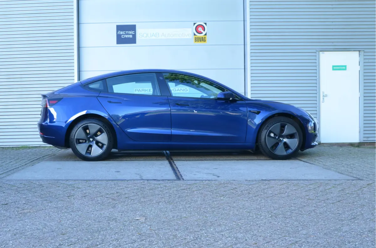 Long Range AWD 75 kWh Enhanced AutoPilot3.0 Ryzen