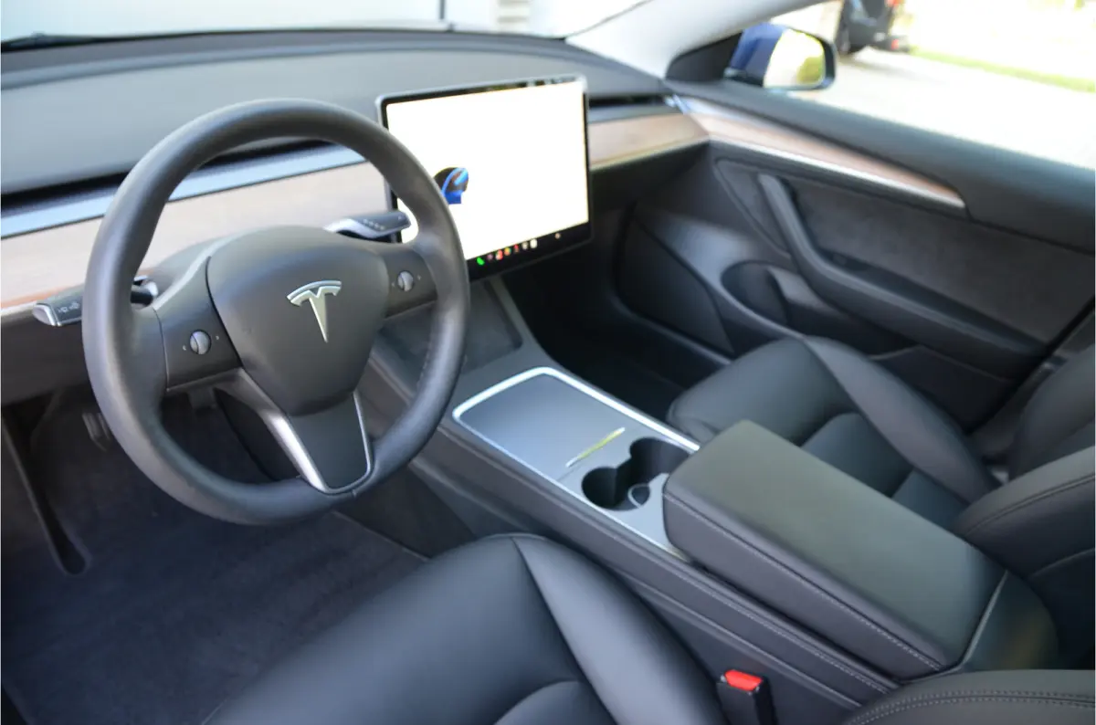 Long Range AWD 75 kWh Enhanced AutoPilot3.0 Ryzen