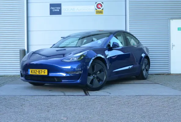 Long Range AWD 75 kWh Enhanced AutoPilot3.0 Ryzen