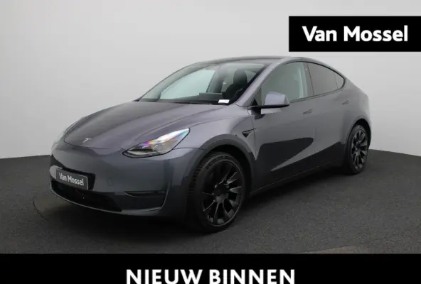 Long Range AWD 75 kWh | PANORAMADAK | APPLE CARPLAY | ANDROID AUTO | ACHTERUITRIJCAMERA | PARKEERSENSOREN | ELEKTRISCHE STOELEN | NAVGATIE | LED VERLICHTING | LICHTMETALEN VELGEN |