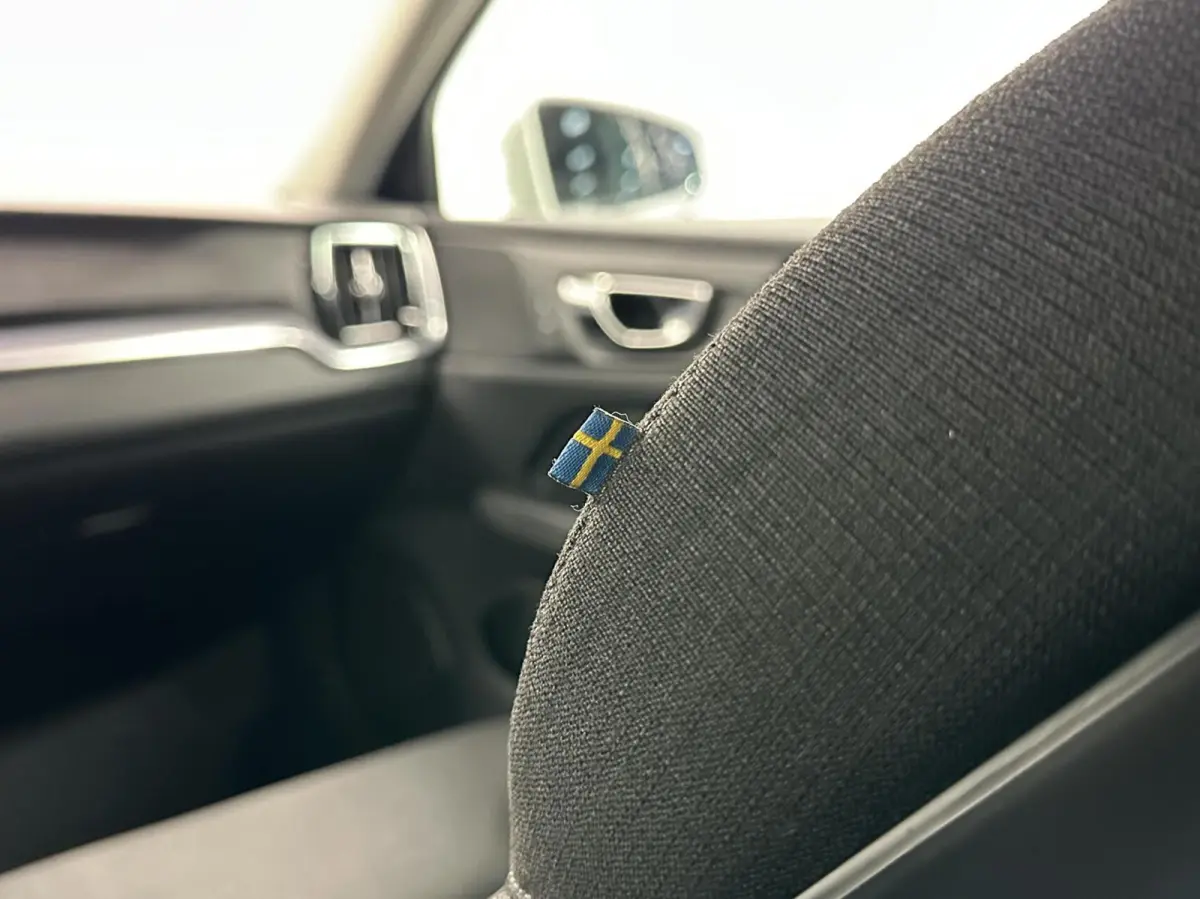 2.0 B3 Momentum Advantage TREKHAAK CARPLAY NAVI ADAPTIEF CRUISE CAMERA.