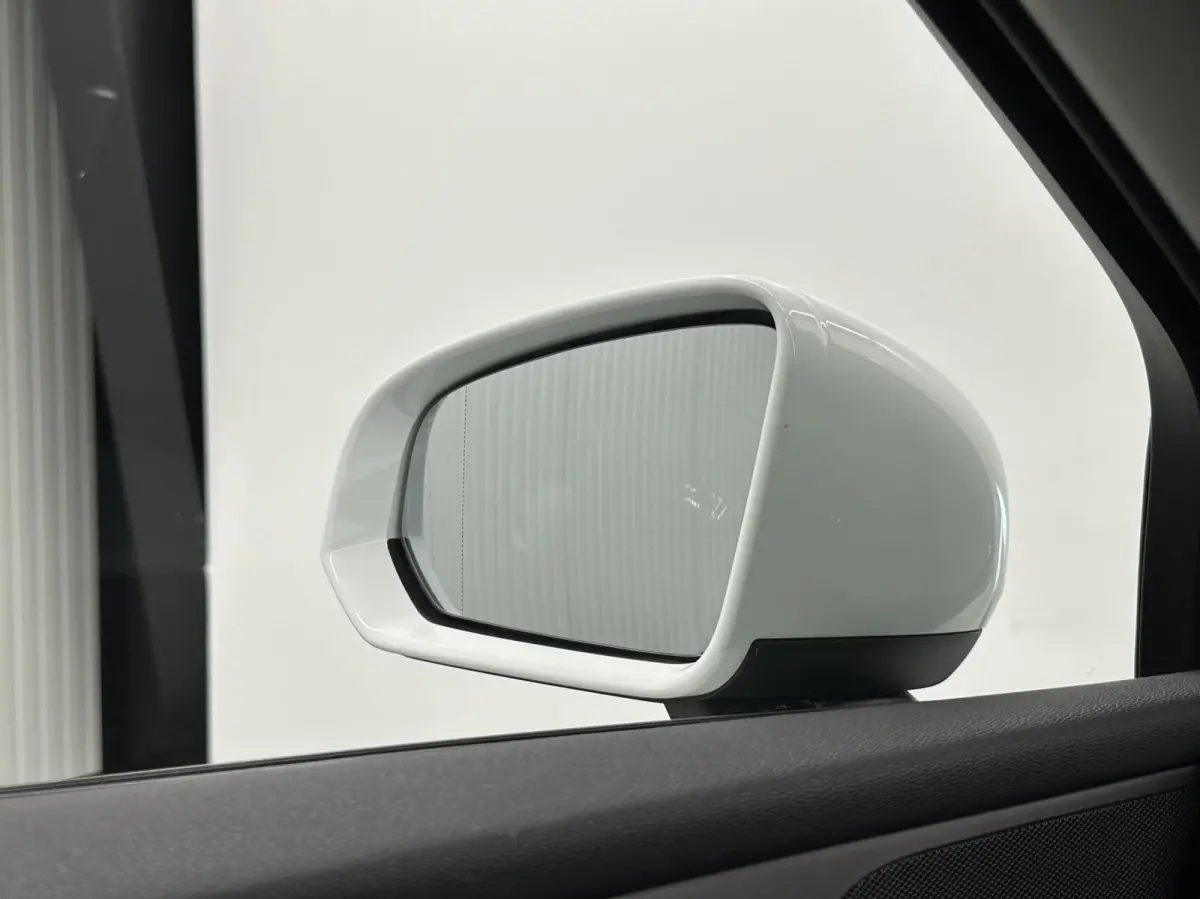 2.0 B3 Momentum Advantage TREKHAAK CARPLAY NAVI ADAPTIEF CRUISE CAMERA.