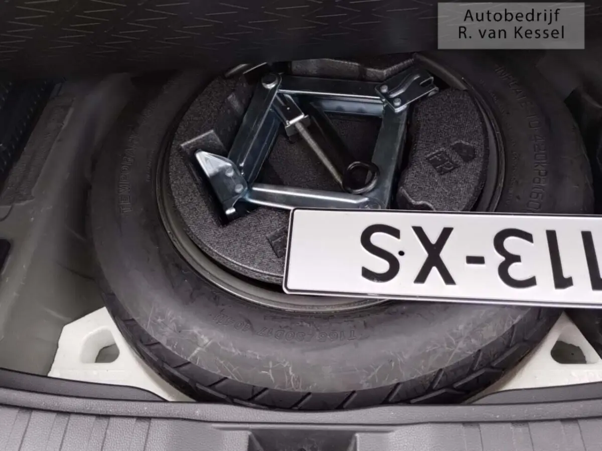 2.5 Hybrid AWD Active I Parkeersensoren V+A I Trekhaak I Allseason banden I NL-auto