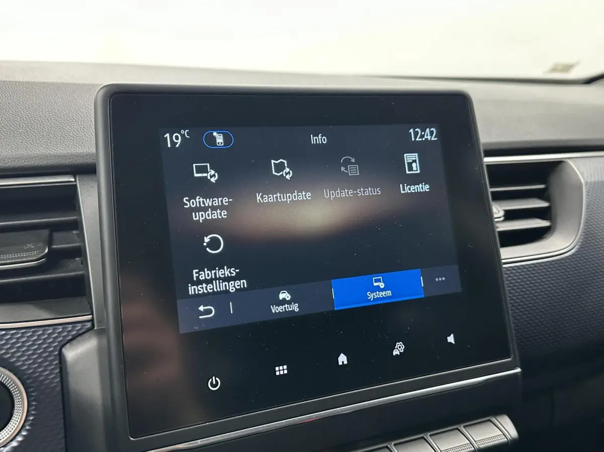 1.6 E-Tech full hybrid 145 evolution CAMERA CRUISE LM NAVI CARPLAY.