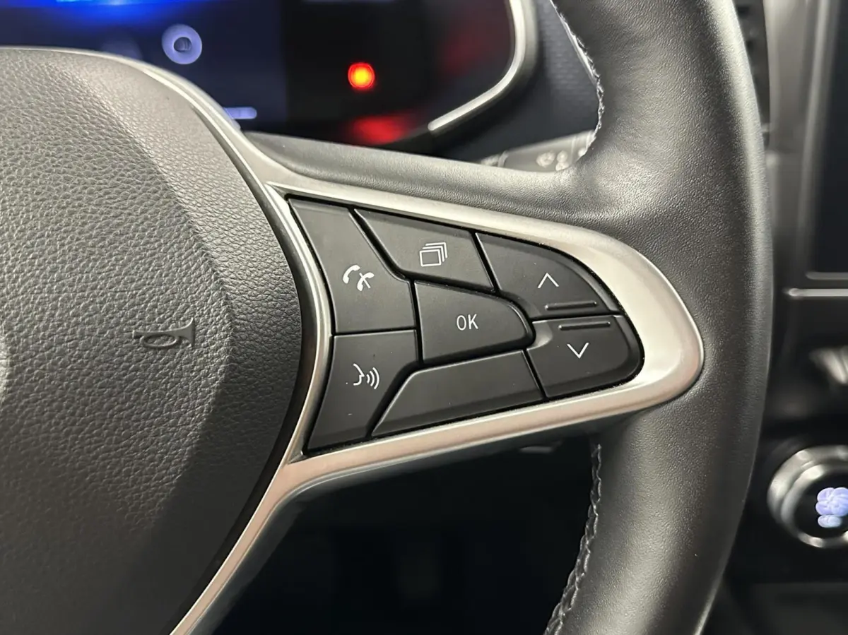 1.6 E-Tech full hybrid 145 evolution CAMERA CRUISE LM NAVI CARPLAY.