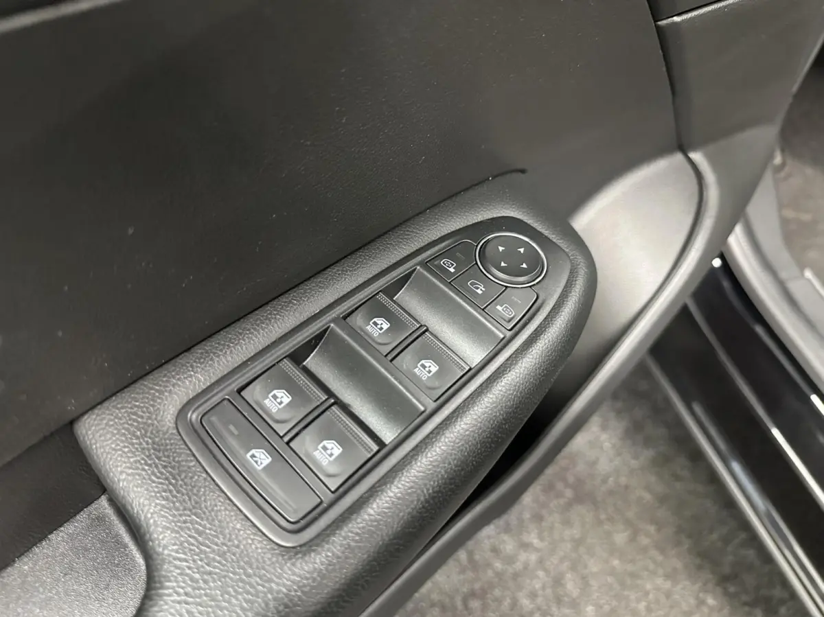 1.6 E-Tech full hybrid 145 evolution CAMERA CRUISE LM NAVI CARPLAY.