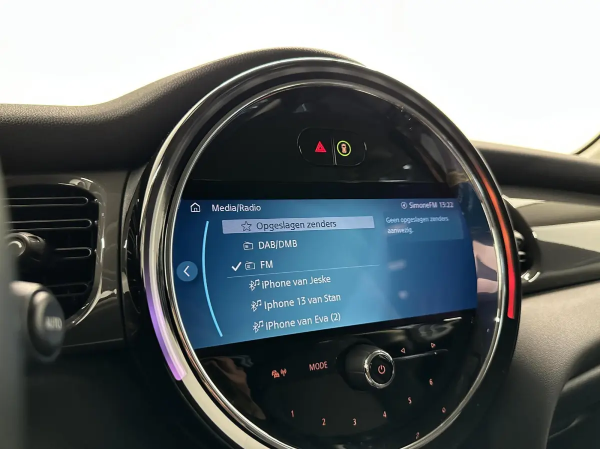 1.5 Cooper Business Edition NAVI CARPLAY CRUISE LM 48000 KM.