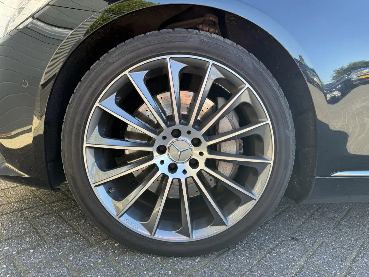 560 4Matic Lang Premium Plus | Chauffeurs Pakket | Panoramadak | 360* Camera | Massage | Nachtzicht |