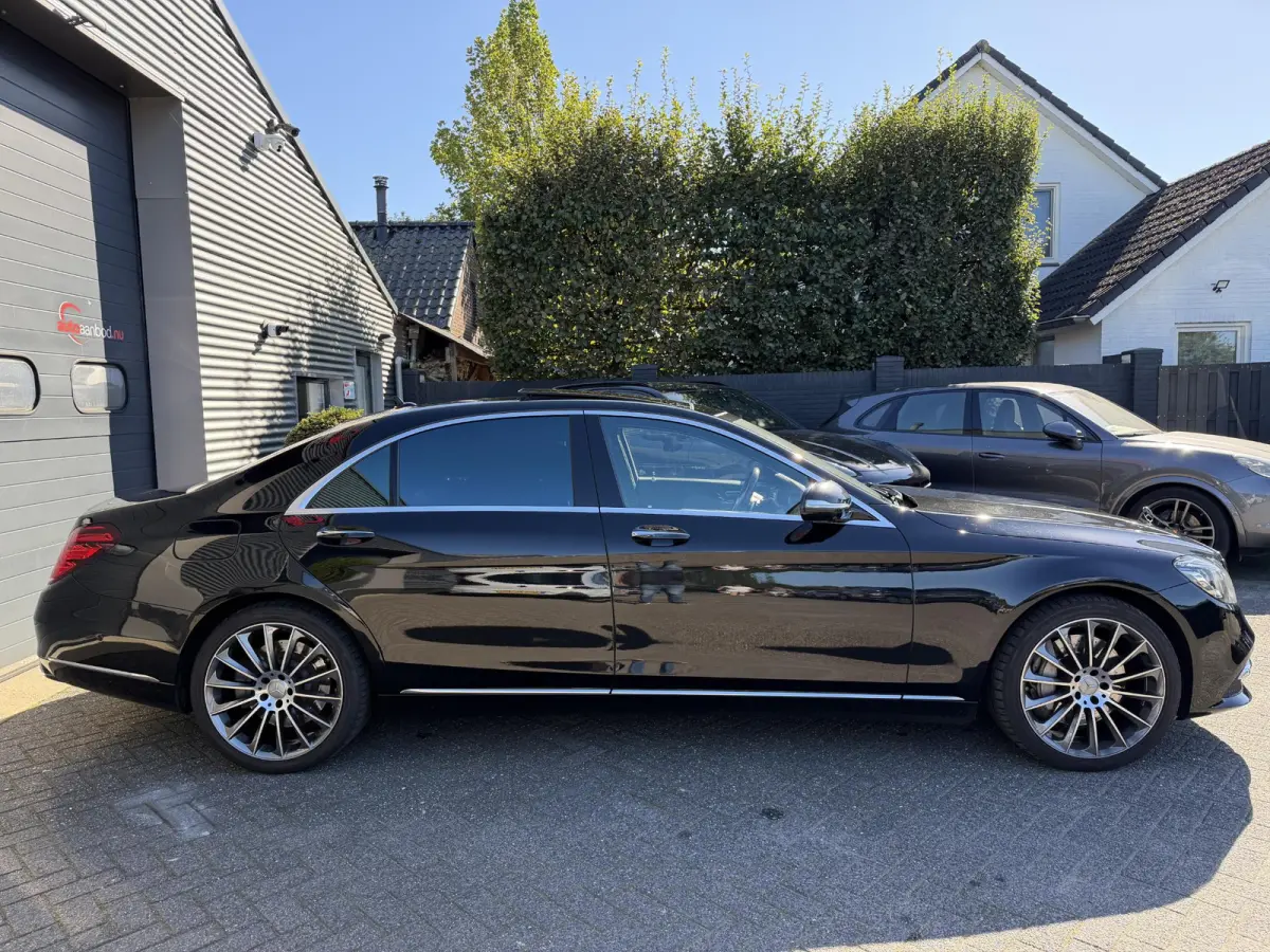 560 4Matic Lang Premium Plus | Chauffeurs Pakket | Panoramadak | 360* Camera | Massage | Nachtzicht |