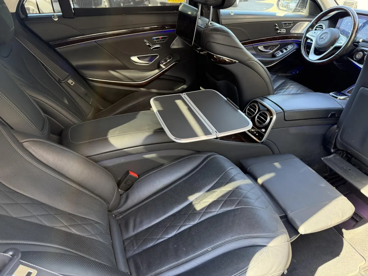 560 4Matic Lang Premium Plus | Chauffeurs Pakket | Panoramadak | 360* Camera | Massage | Nachtzicht |