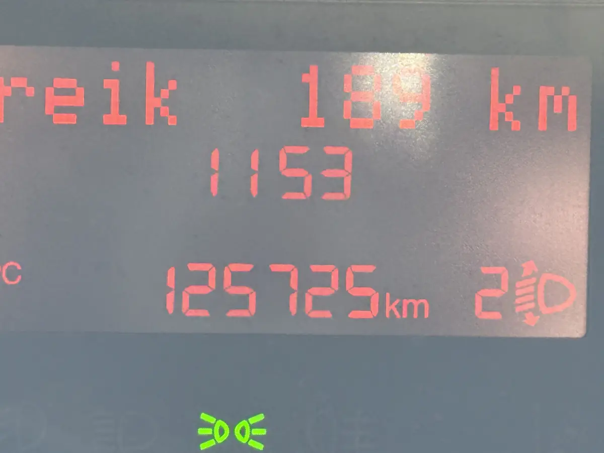 | HORSETRUCK | MVV | STALLION 3XL | 2015 | HENGST | MANUAL | 3-SEAT | 130PK | NO VAT | MARGE  | NEDERLANDS KENTEKEN