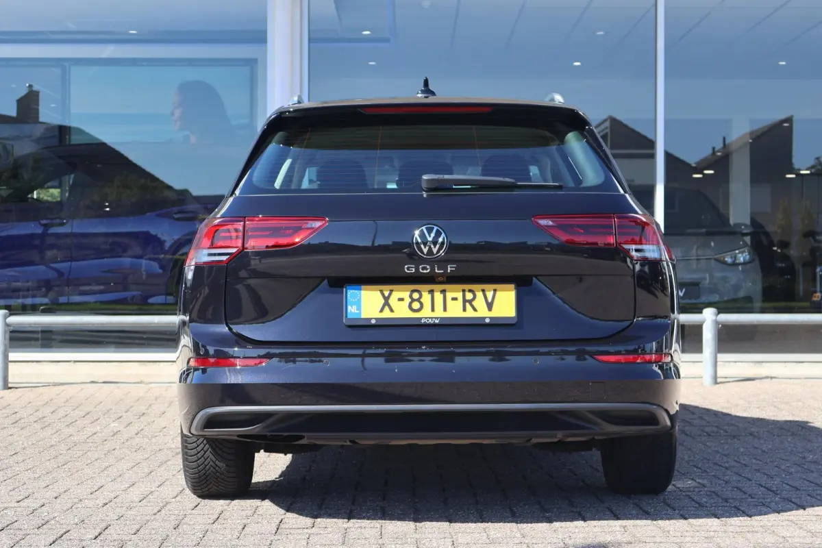 1.0 TSI 110pk Life | Navigatie | Camera | PDC | Adaptive Cruise