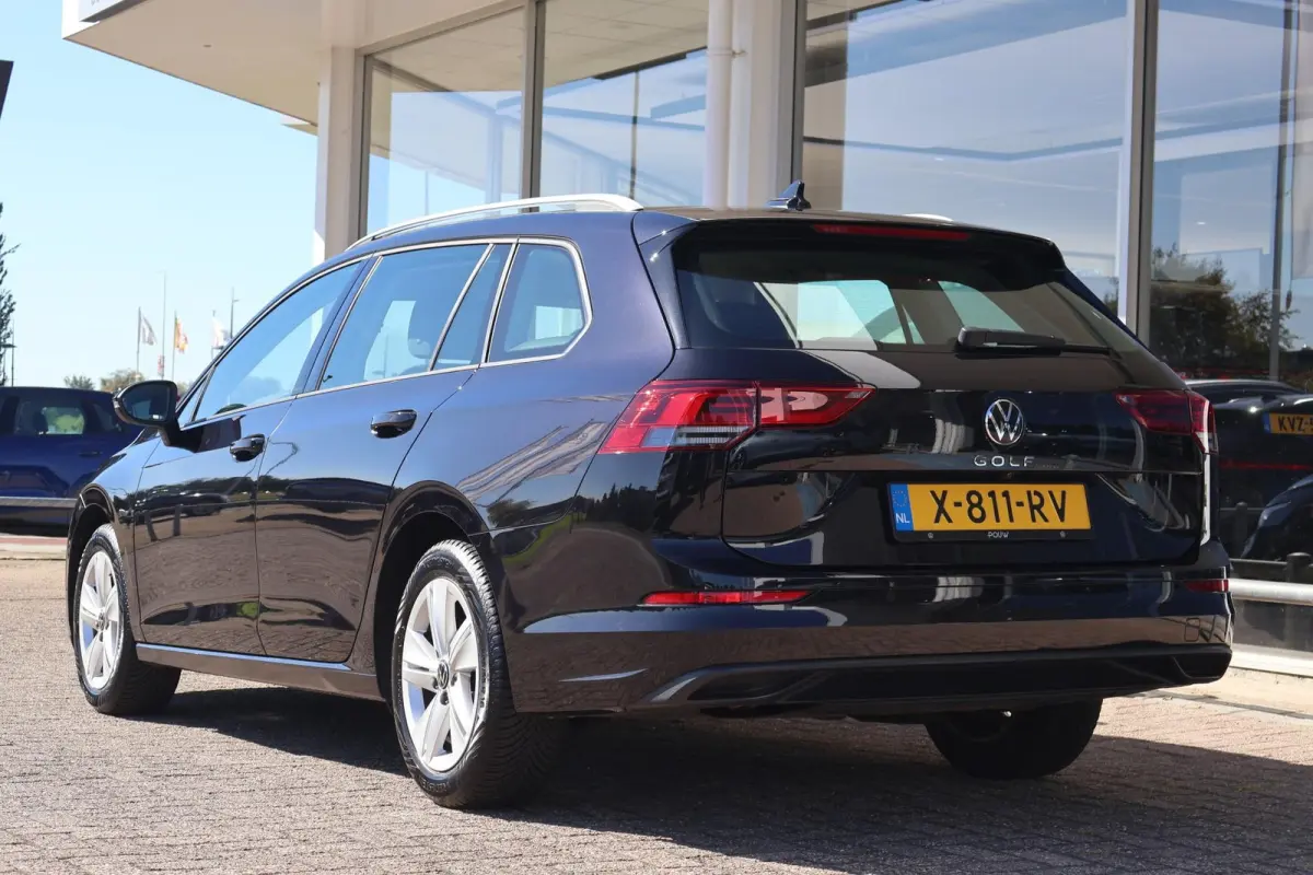 1.0 TSI 110pk Life | Navigatie | Camera | PDC | Adaptive Cruise