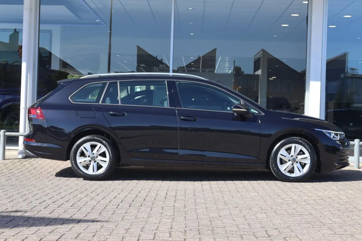 1.0 TSI 110pk Life | Navigatie | Camera | PDC | Adaptive Cruise