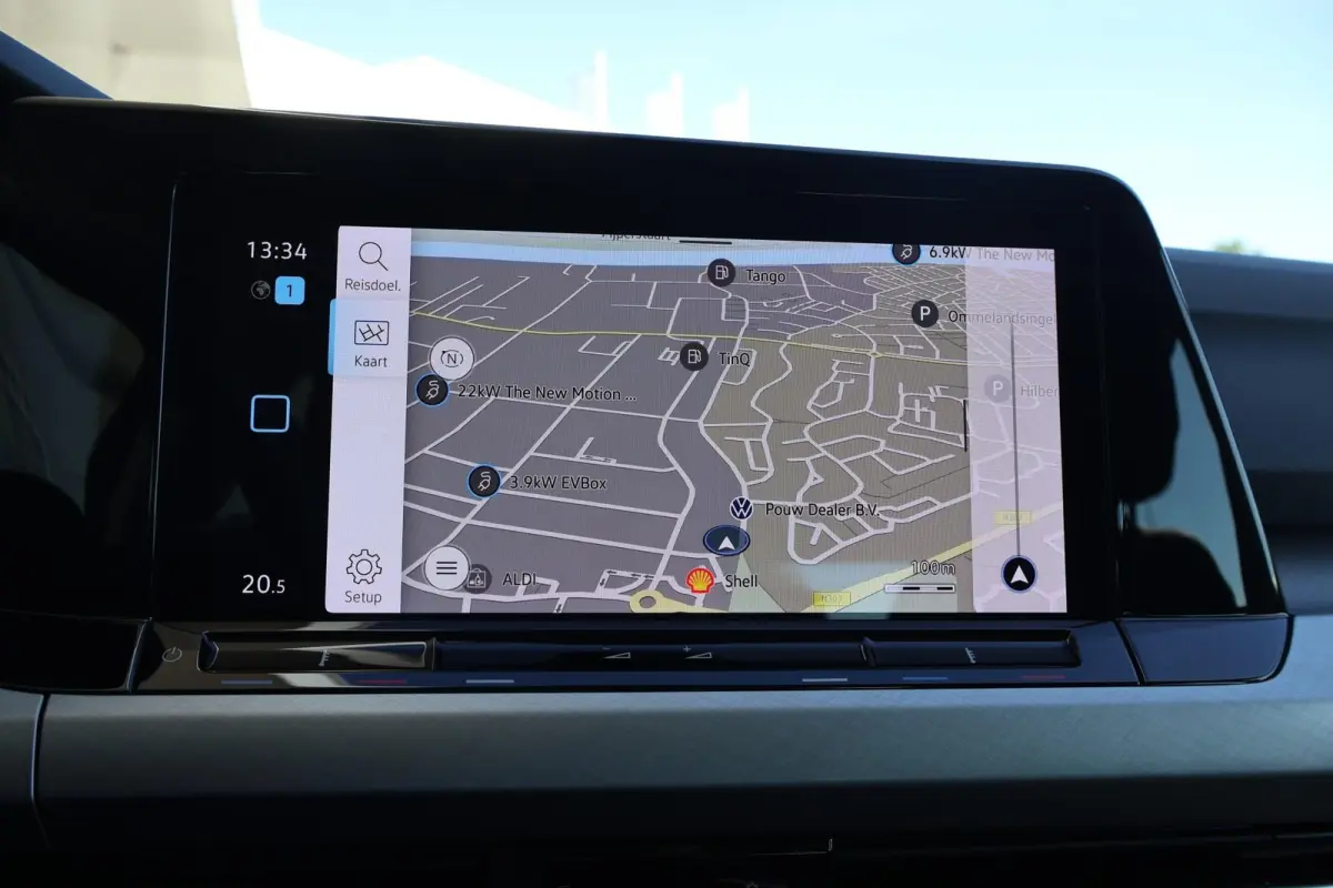 1.0 TSI 110pk Life | Navigatie | Camera | PDC | Adaptive Cruise