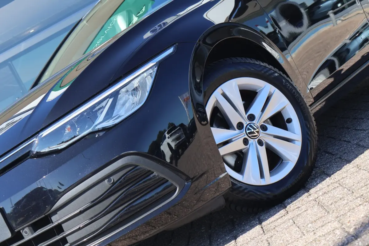 1.0 TSI 110pk Life | Navigatie | Camera | PDC | Adaptive Cruise