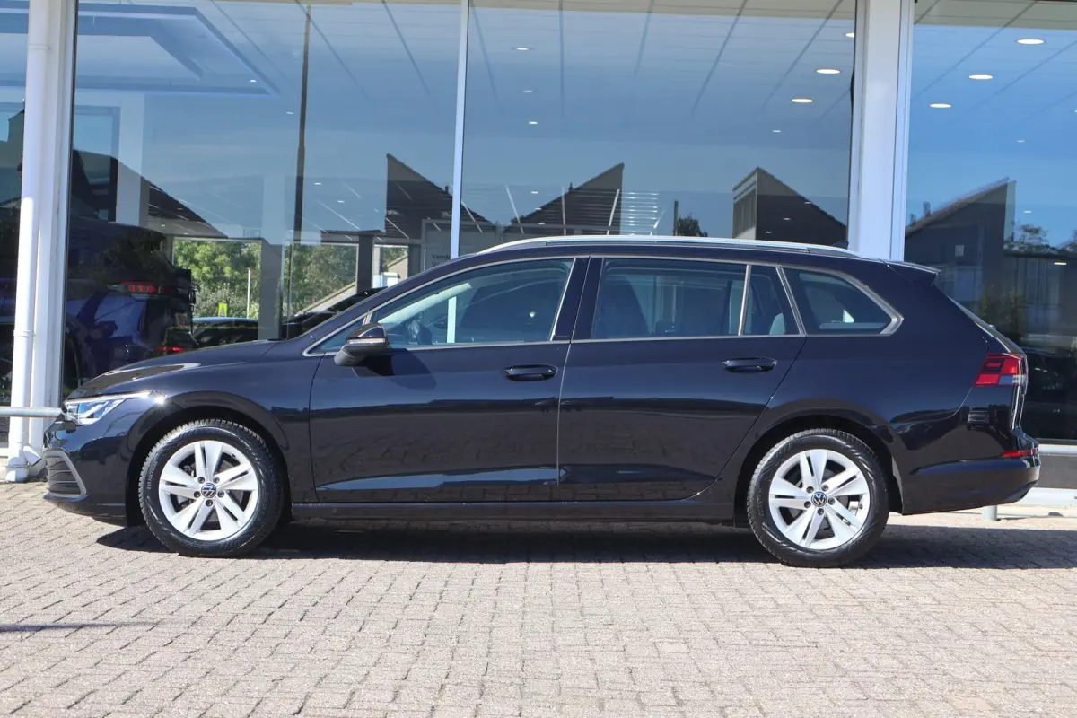 1.0 TSI 110pk Life | Navigatie | Camera | PDC | Adaptive Cruise