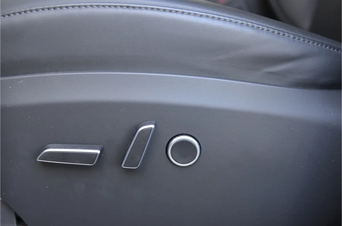Dual Motor AWD 100 kWh Enhanced AutoPilot4.0 (t.w.v. 3.800,-) FSD 49,- p/mnd, Trekhaak 2.250kg