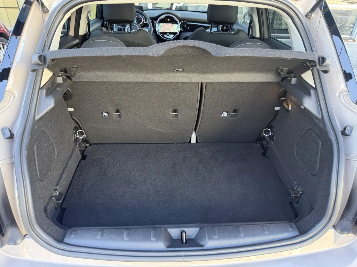 1.5 Cooper Pano/Leder/Camera/Apple