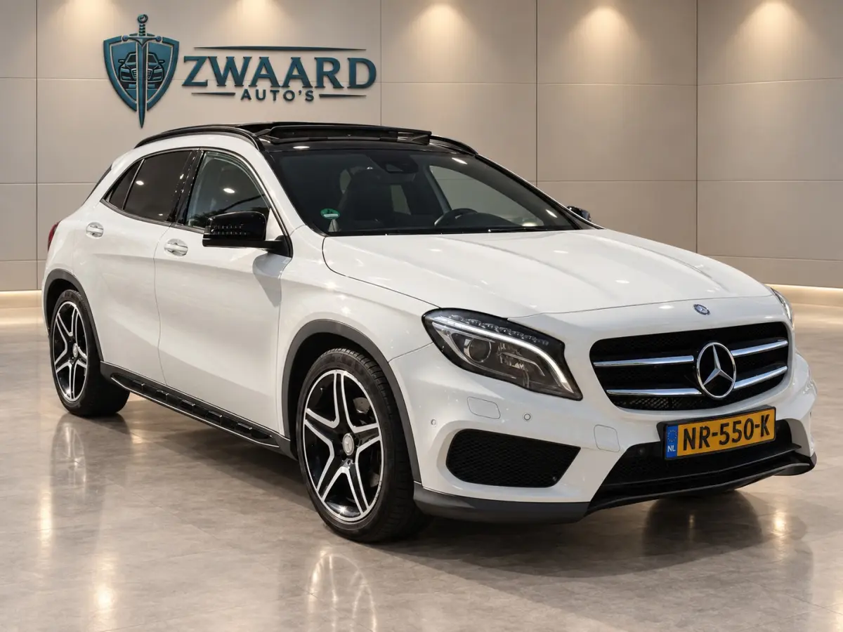 250 4Matic Prestige AMG l Panoramadak l Camera l Climate l Memory l Dynamic Select l Trekhaak l ILS l