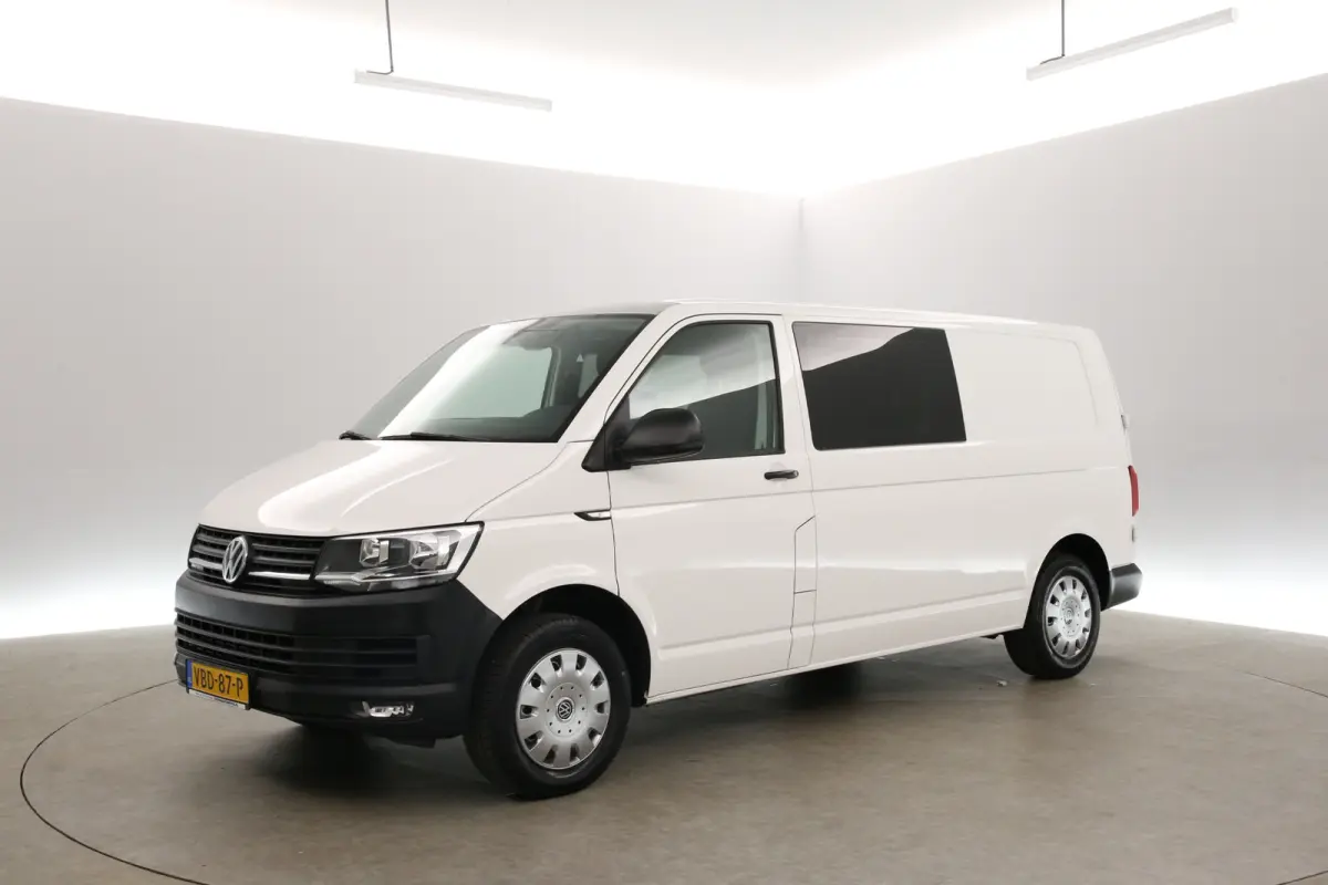 2.0 TDI L2H1 | Dubbele Cabine | Airco | Cruise | Parkeersens. | Trekhaak