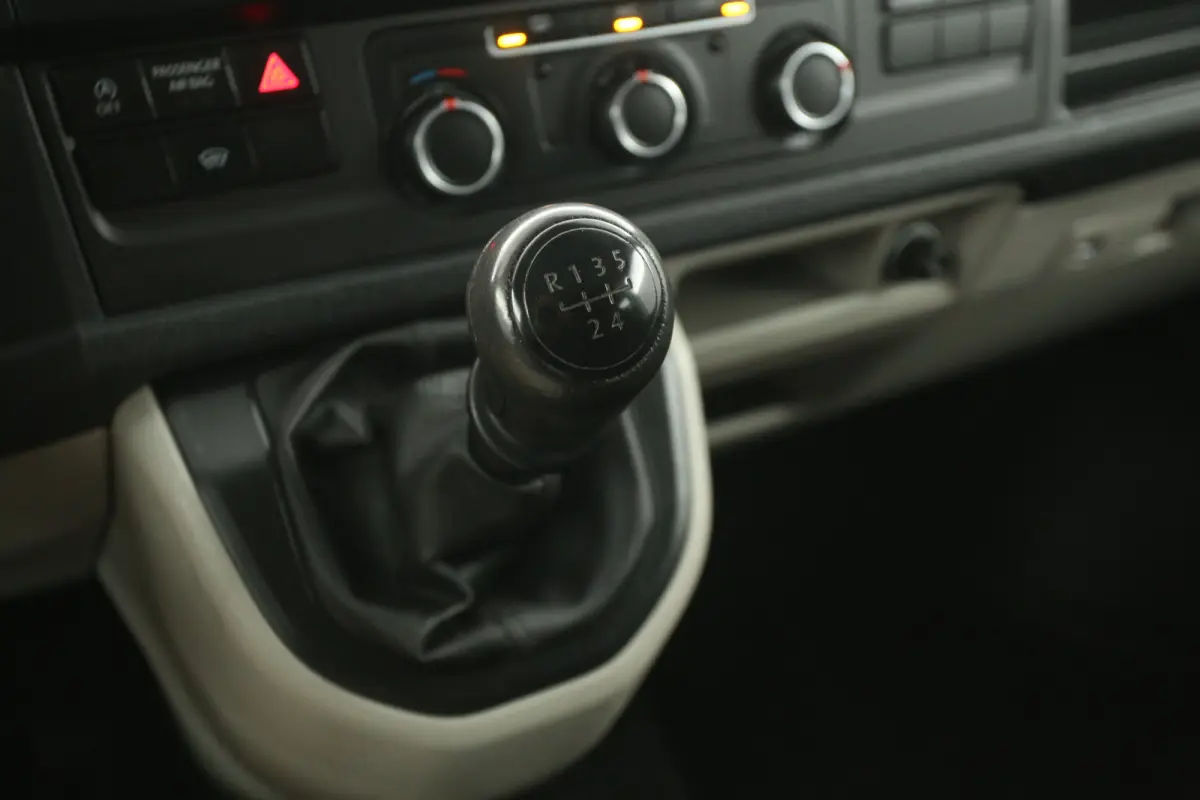 2.0 TDI L2H1 | Dubbele Cabine | Airco | Cruise | Parkeersens. | Trekhaak