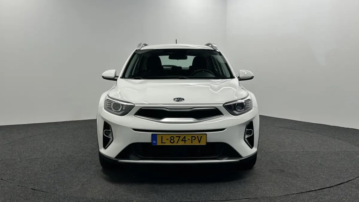 1.0 T-GDi MHEV DynamicLine CAMERA CARPLAY NAVI CRUISE.