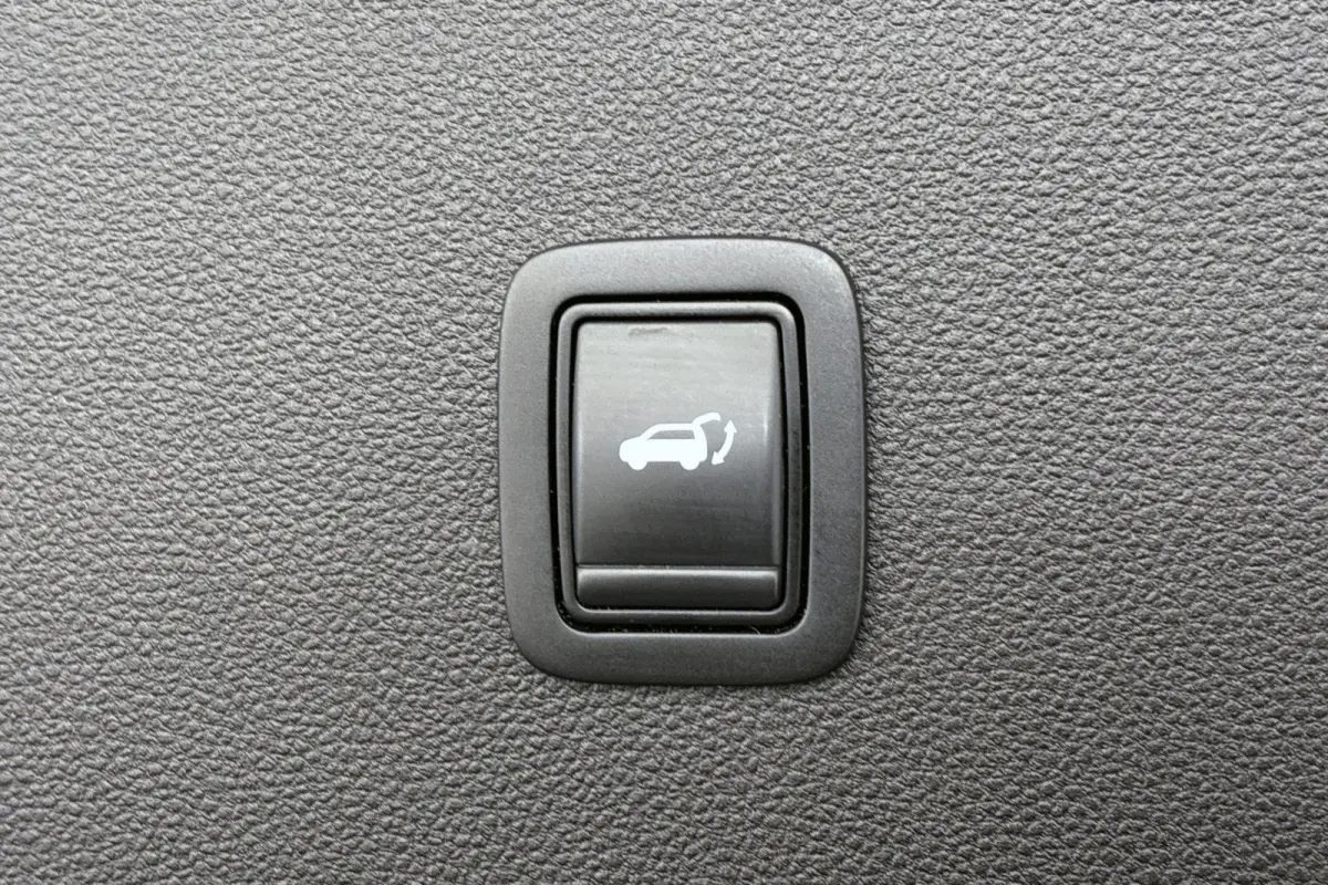 1.8 Hybrid 155 Journey Panoramadak Stuur-Stoelverwarming Trekhaak