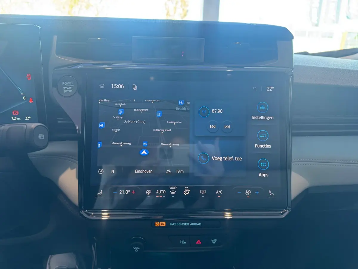 Premium FWD 47 kWh | Winterpack | Dodehoekdetectie | B&O Audiosysteem | Adaptive Cruise Ctrl. | Achteruitrijcamera | Elek. Achterklep | Afneembare Trekhaak | Panorama Dak |