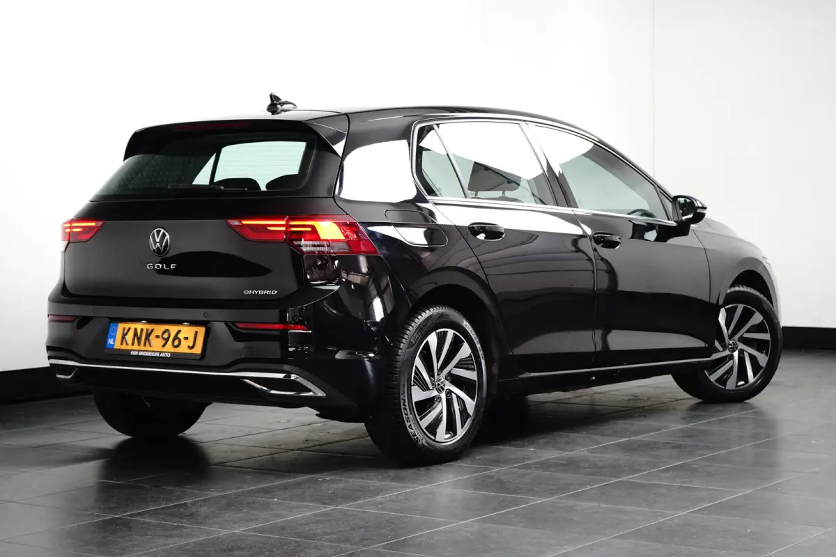 1.4 eHybrid Style | Adaptive Cruise Control / Automaat / Ergo bestuurdersstoel (elektrisch verstelbaar en massagefunctie) / Climate Control / Apple Carlay & Android Auto / | Apple Carplay/An