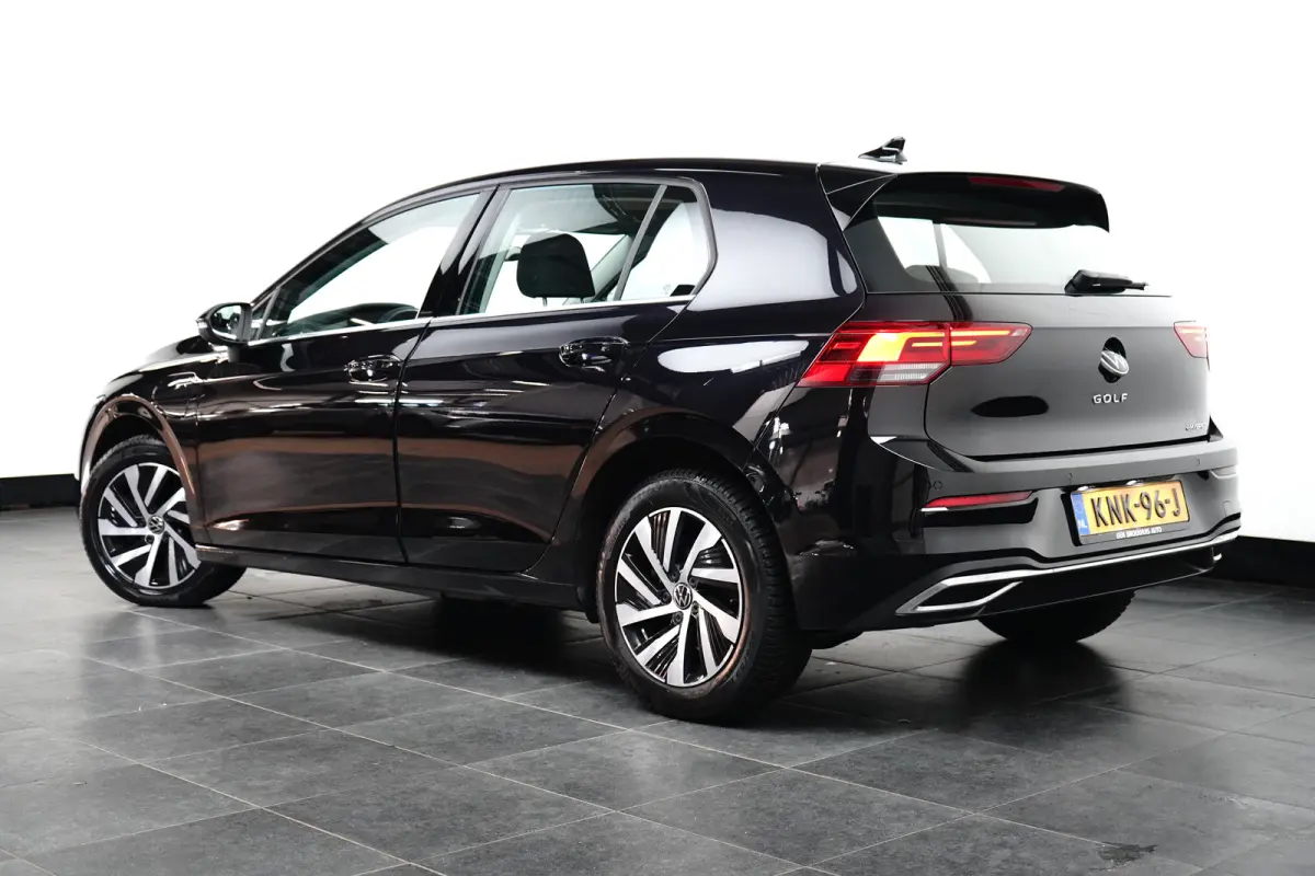 1.4 eHybrid Style | Adaptive Cruise Control / Automaat / Ergo bestuurdersstoel (elektrisch verstelbaar en massagefunctie) / Climate Control / Apple Carlay & Android Auto / | Apple Carplay/An
