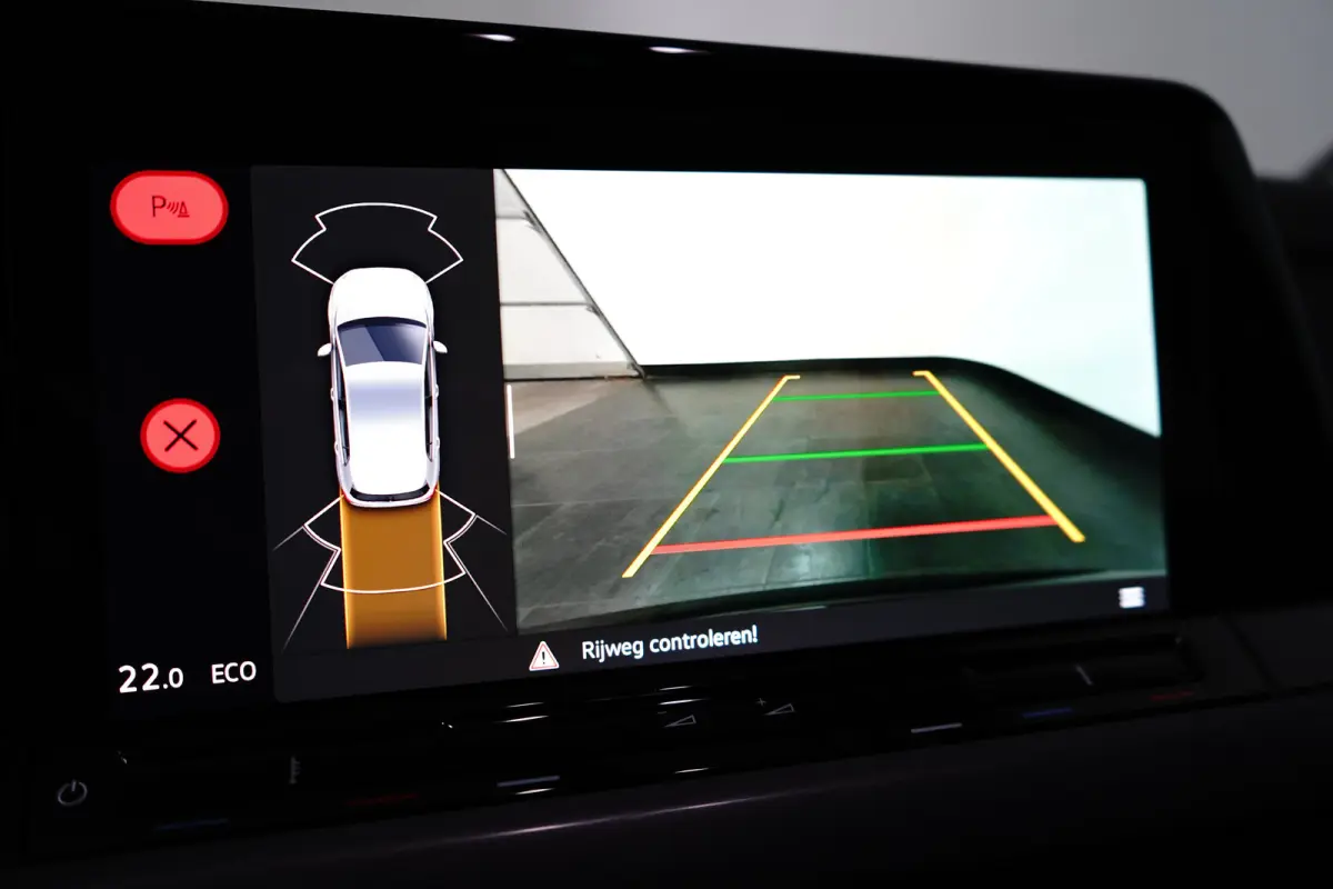1.4 eHybrid Style | Adaptive Cruise Control / Automaat / Ergo bestuurdersstoel (elektrisch verstelbaar en massagefunctie) / Climate Control / Apple Carlay & Android Auto / | Apple Carplay/An