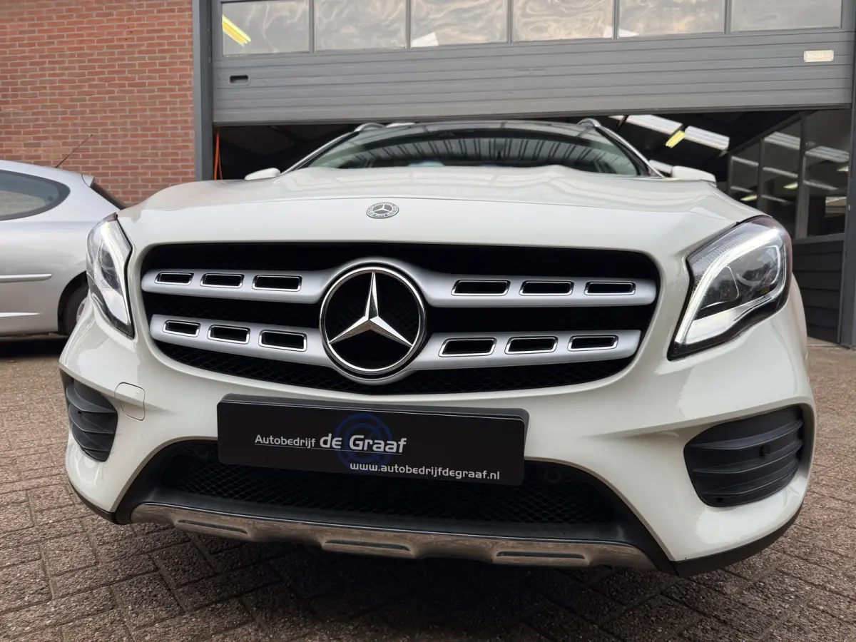 180 AMG|PANO/H&K/ELEC-STOEL/NAVI/CRUISE/CAMERA/VOL!