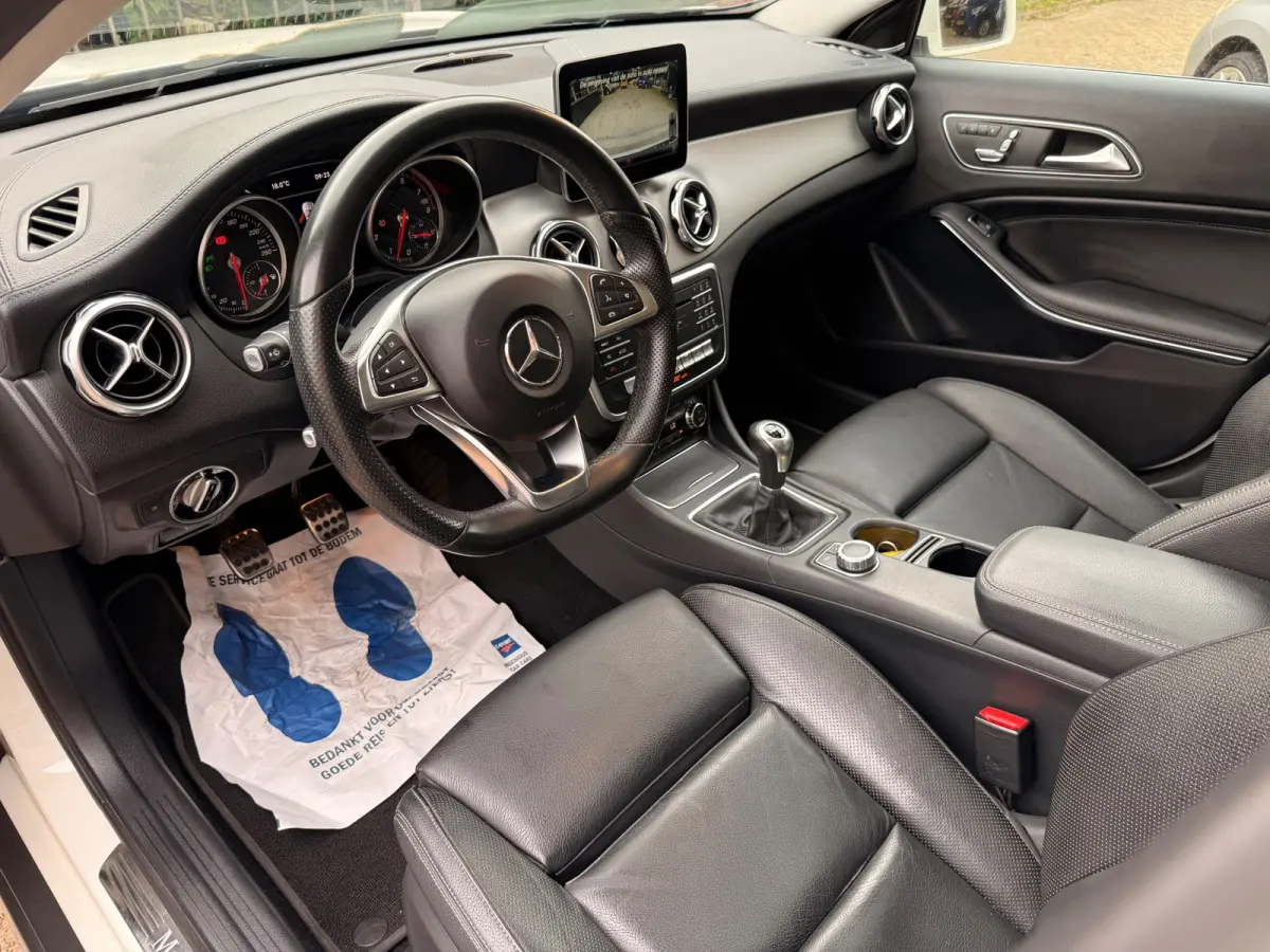 180 AMG|PANO/H&K/ELEC-STOEL/NAVI/CRUISE/CAMERA/VOL!