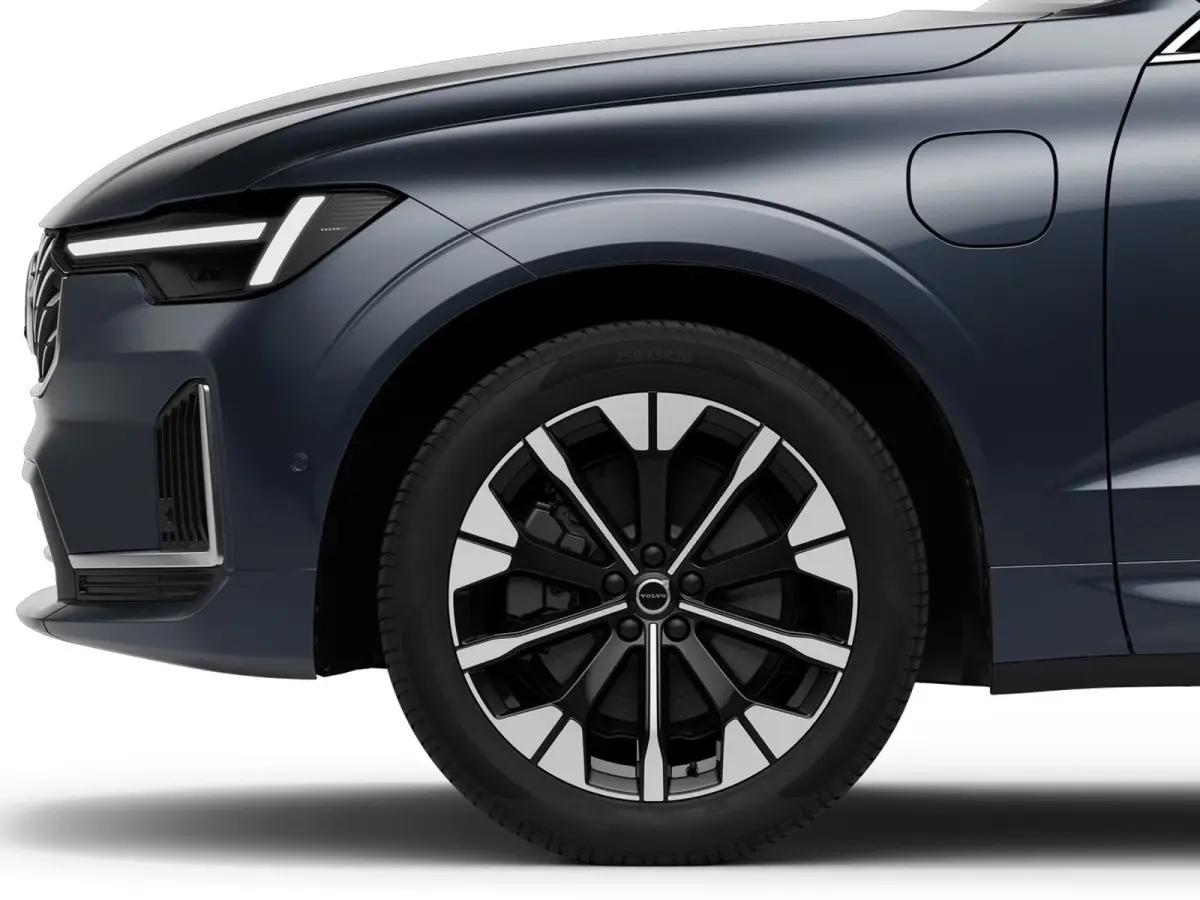 T6 AWD Long Range Plug-in hybrid Plus Black ED. | Panoramadak | 360° camera | Harman Kardon | Stoel- en stuurverwarming