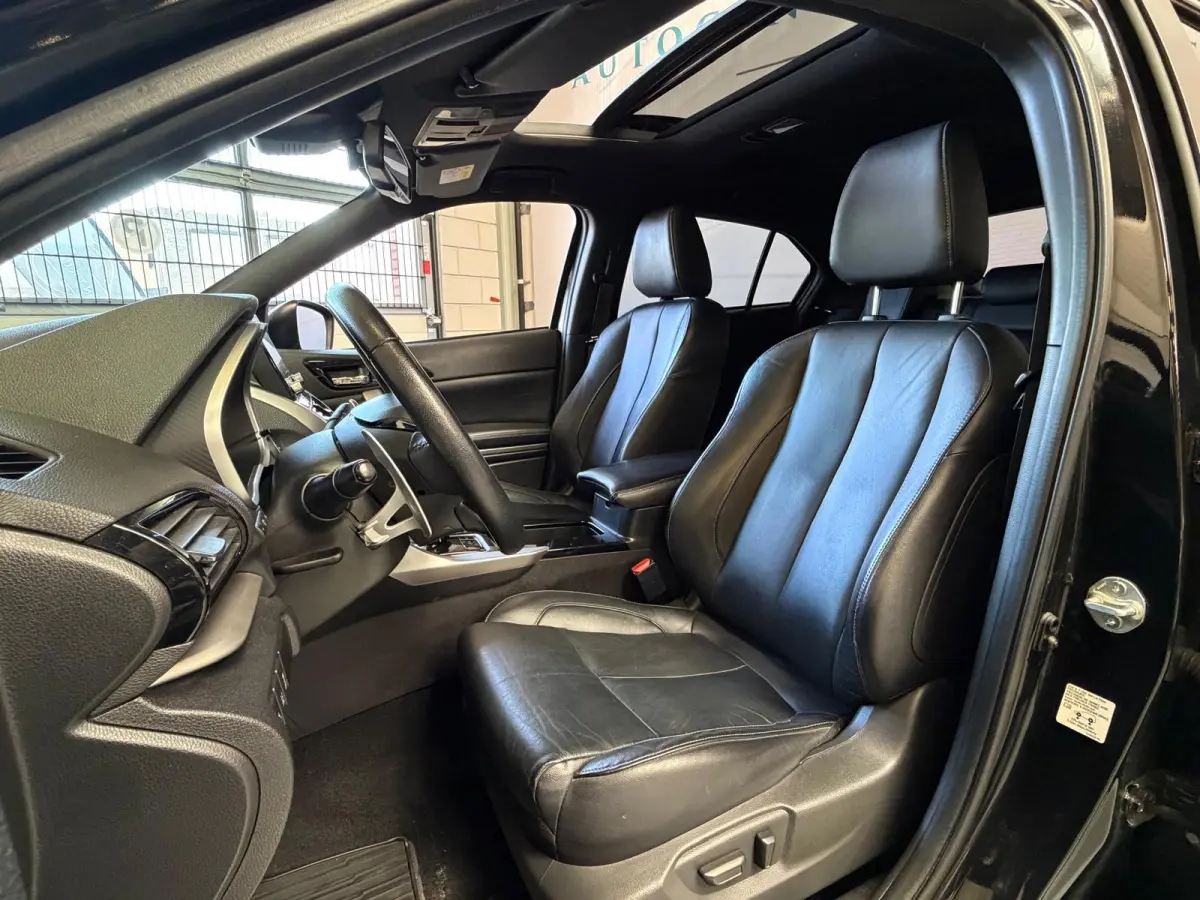 2.4 PHEV Instyle, Dealer onderhouden, Pano, Camera, Stoel/Stuurverwarming. Carplay, 1 Jaar bovag garantie