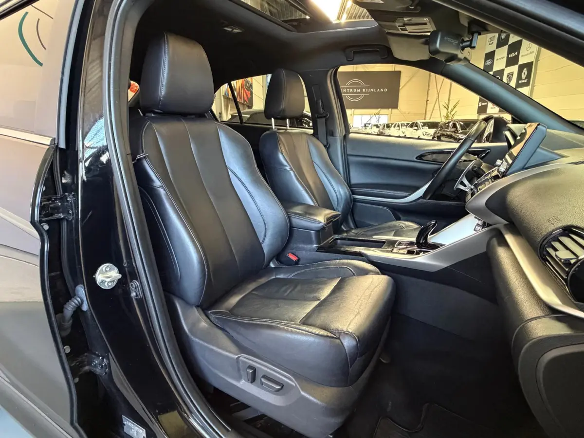 2.4 PHEV Instyle, Dealer onderhouden, Pano, Camera, Stoel/Stuurverwarming. Carplay, 1 Jaar bovag garantie