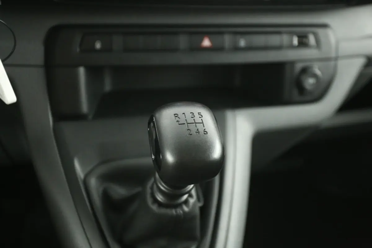2.0 BlueHDI L3H1 | Marge | Dubbele Cabine | Clima | Cruise | Carplay | Trekhaak | Parkeersens.