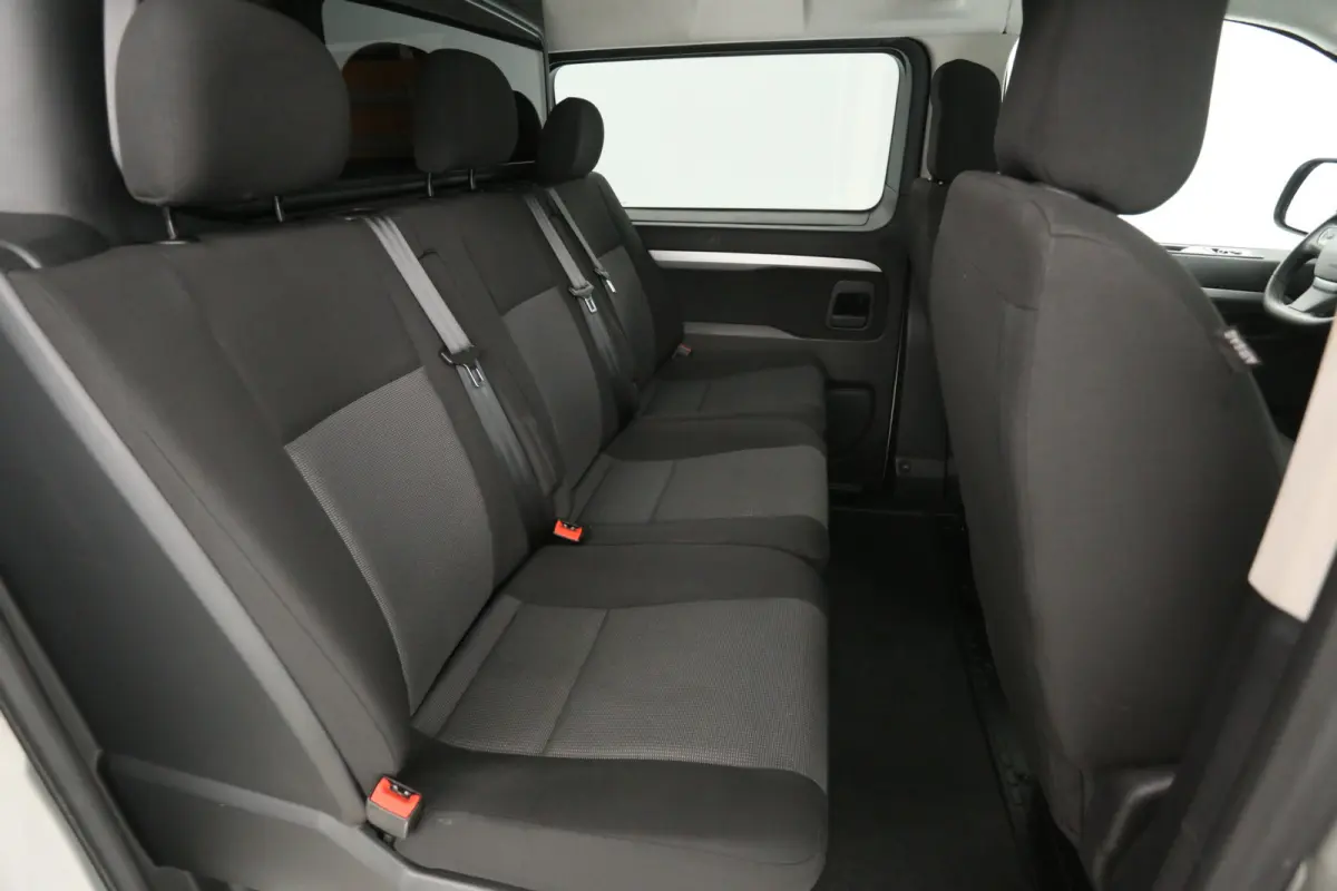 2.0 BlueHDI L3H1 | Marge | Dubbele Cabine | Clima | Cruise | Carplay | Trekhaak | Parkeersens.
