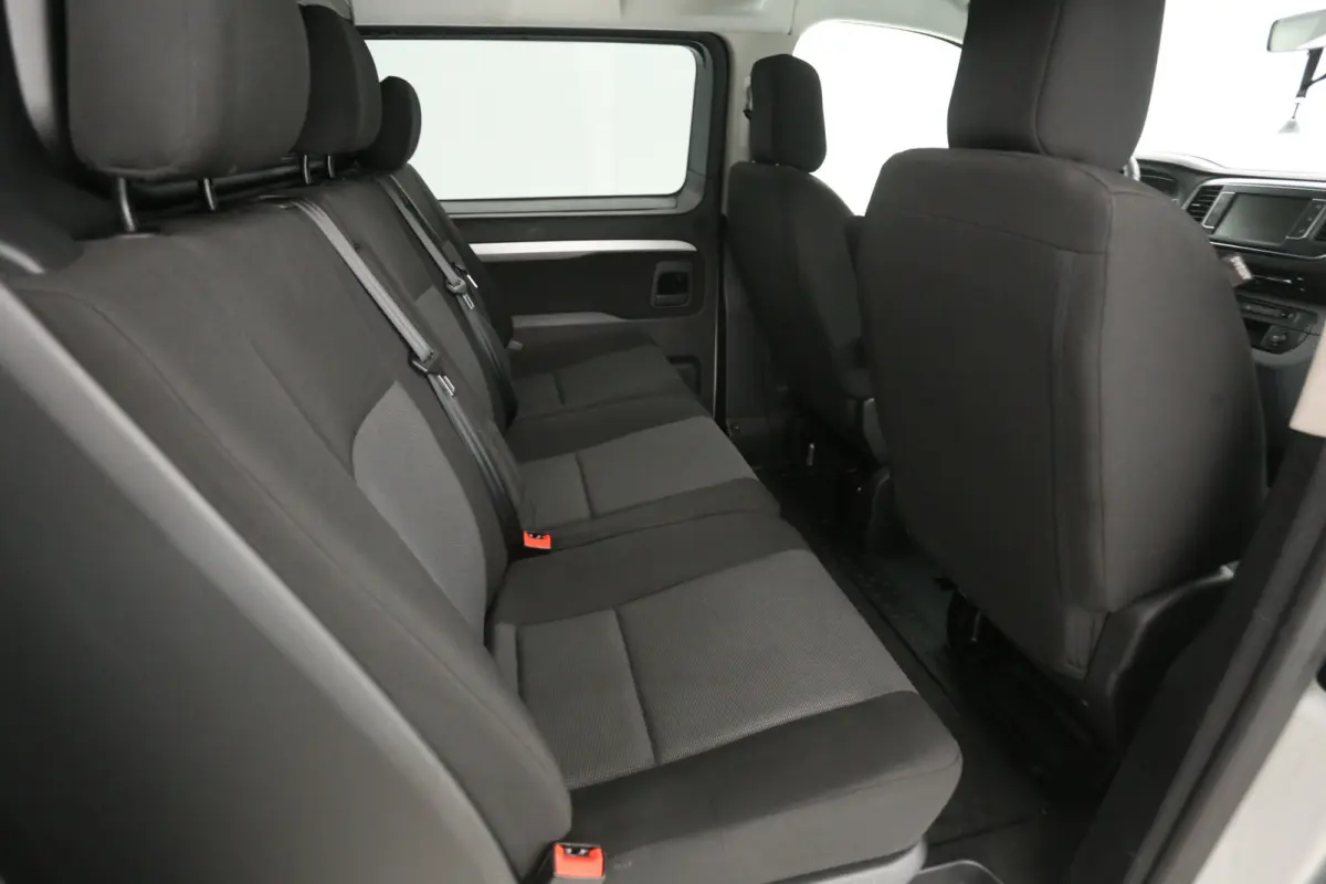 2.0 BlueHDI L3H1 | Marge | Dubbele Cabine | Clima | Cruise | Carplay | Trekhaak | Parkeersens.