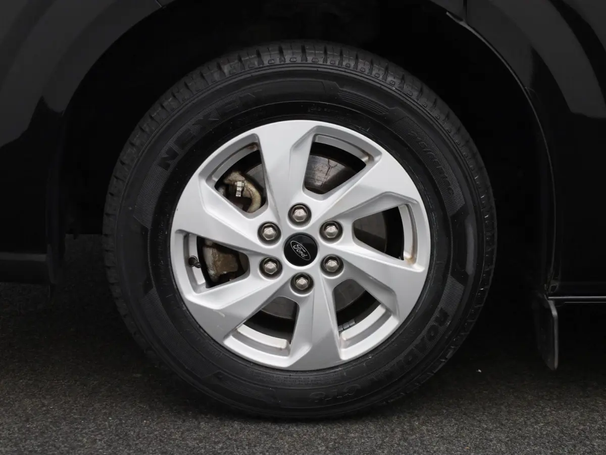 2.5 PHEV 340 L2 Trend PRIJS INCL BTW | 8 Zitplaatsen | Camera | Cruise Control | CarPlay | Parkeersensoren