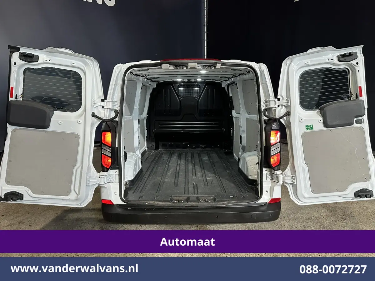 2.0 TDCI 170pk Automaat L2H1 Euro6 Airco | Camera | LED | Apple Carplay | Cruisecontrol | Stoelverwarming Android Auto, Verwarmde voorruit, Parkeersensoren, Bijrijdersbank