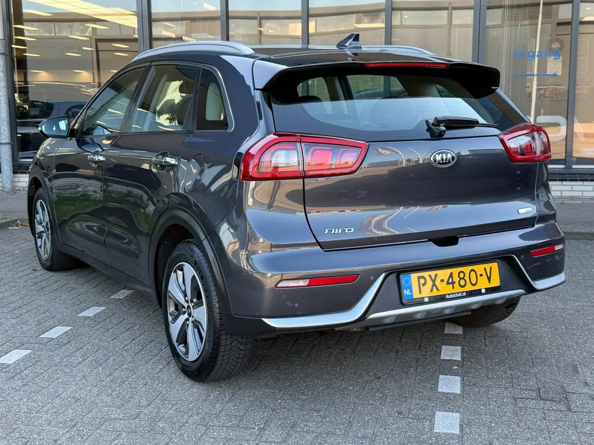 1.6 GDi Hybrid DynamicLine