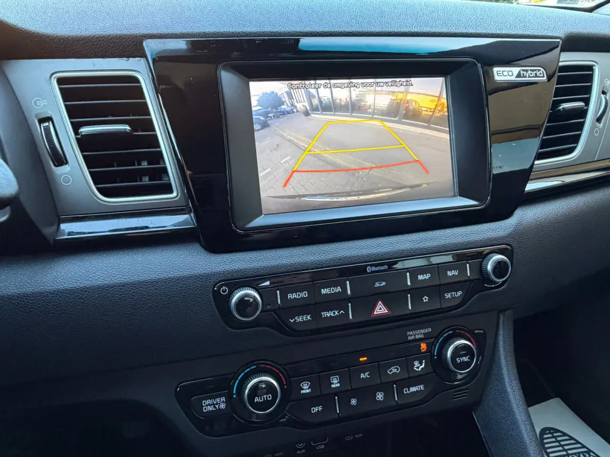 1.6 GDi Hybrid DynamicLine