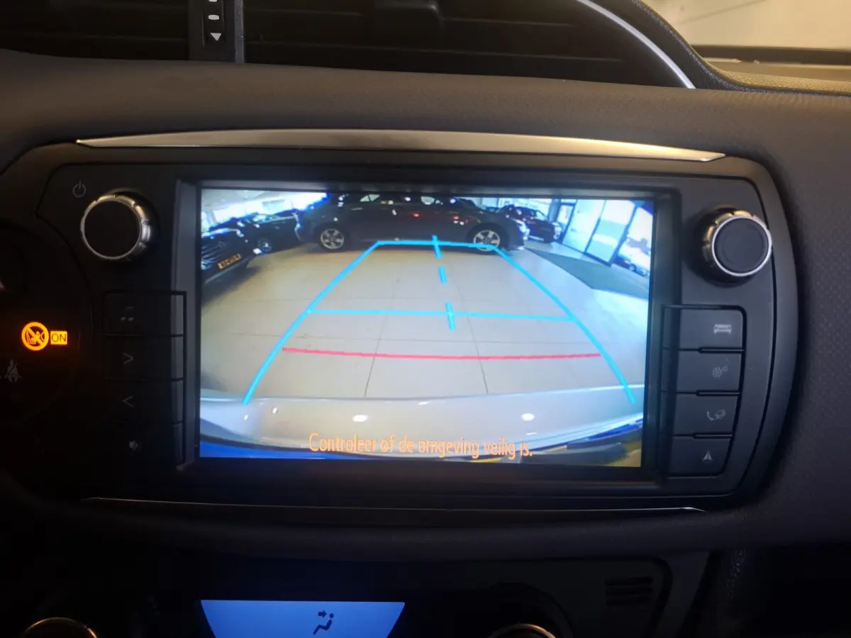 1.5 Hybrid Now Navi Camera 100% Onderhouden