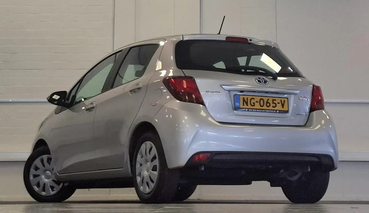 1.5 Hybrid Now Navi Camera 100% Onderhouden