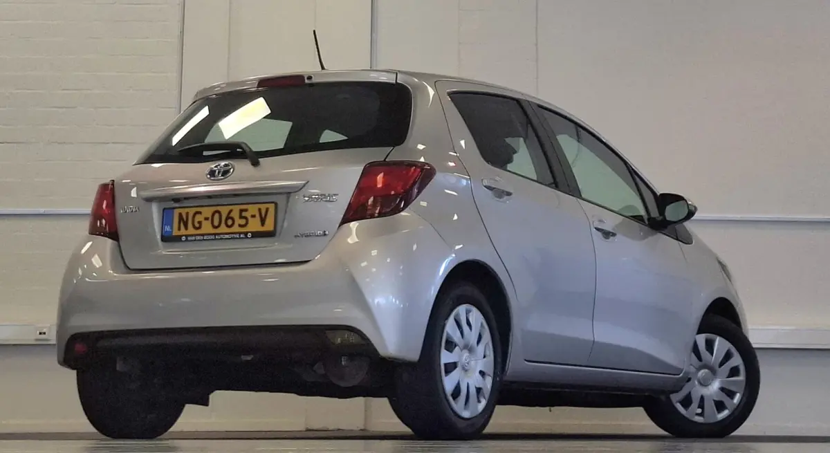 1.5 Hybrid Now Navi Camera 100% Onderhouden