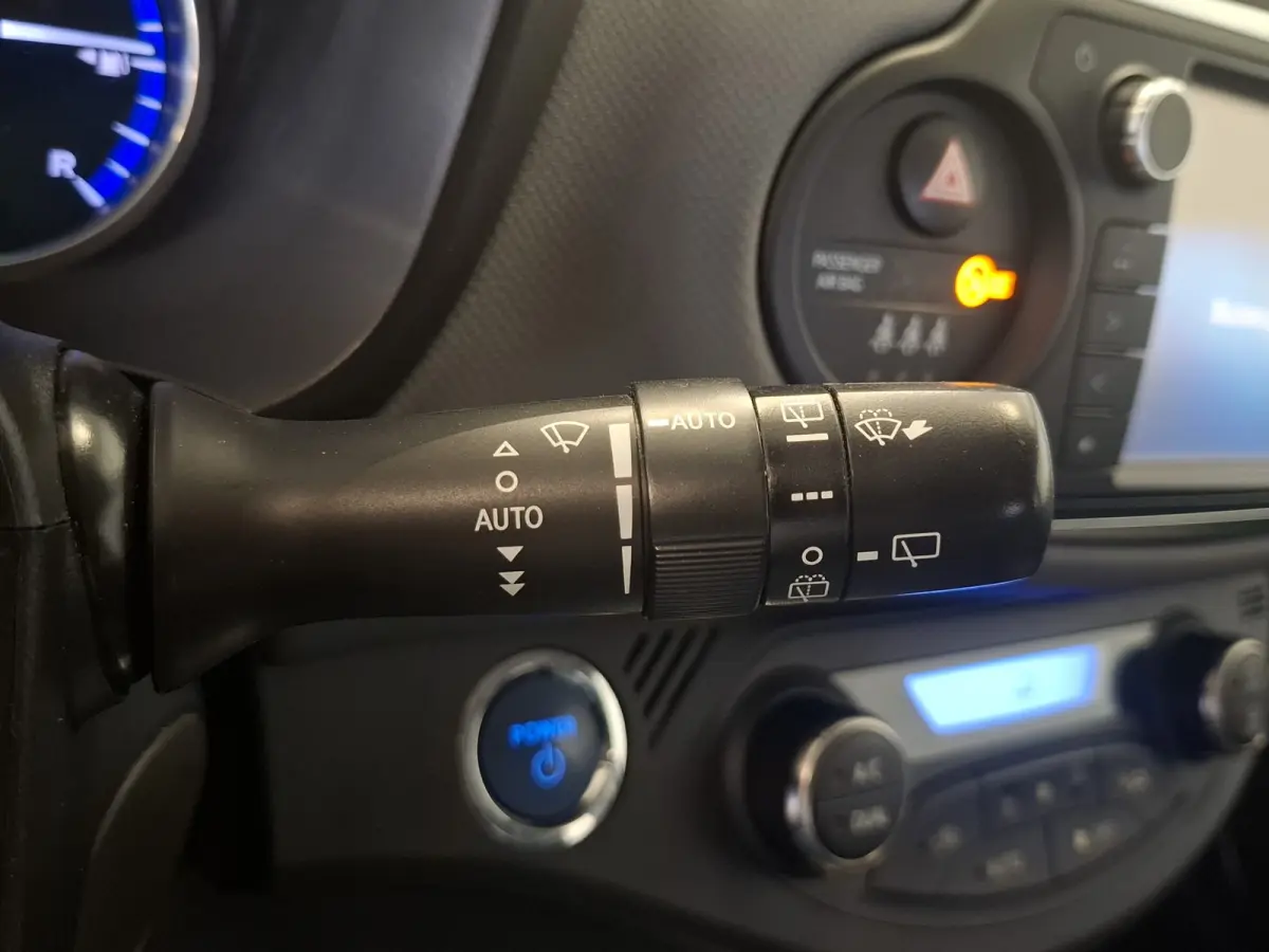 1.5 Hybrid Now Navi Camera 100% Onderhouden