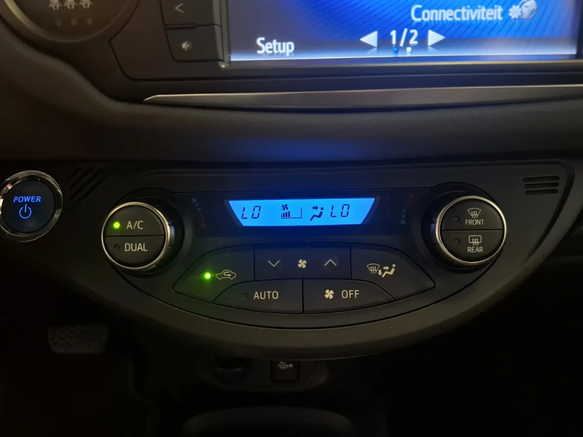 1.5 Hybrid Now Navi Camera 100% Onderhouden